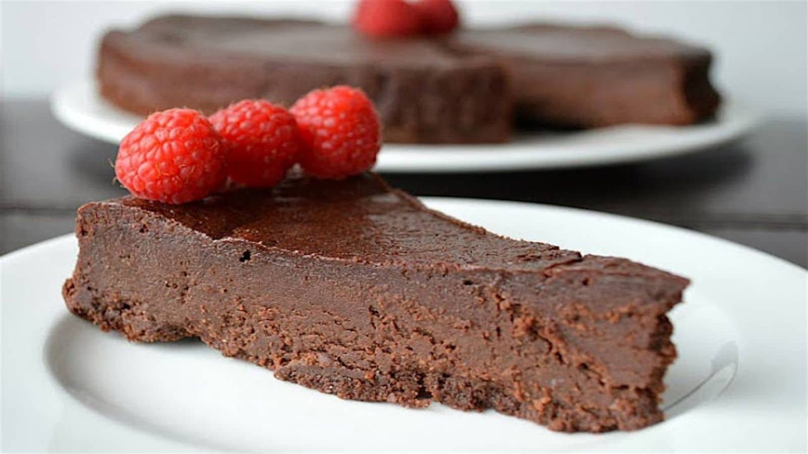 Gâteau au chocolat avec seulement 2 ingrédients