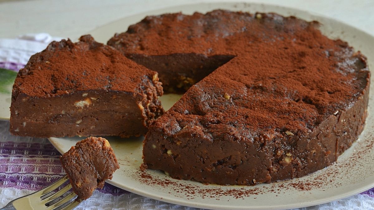 Gâteau au chocolat et noisettes sans cuisson