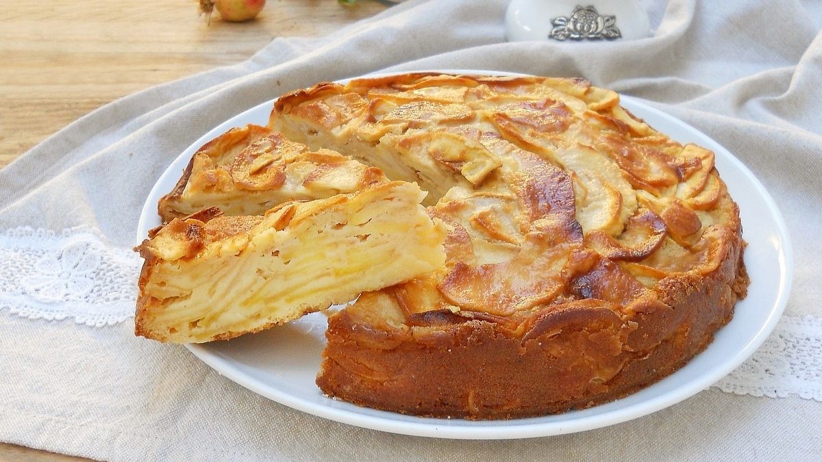Gâteau aux pommes invisible Cyril Lignac