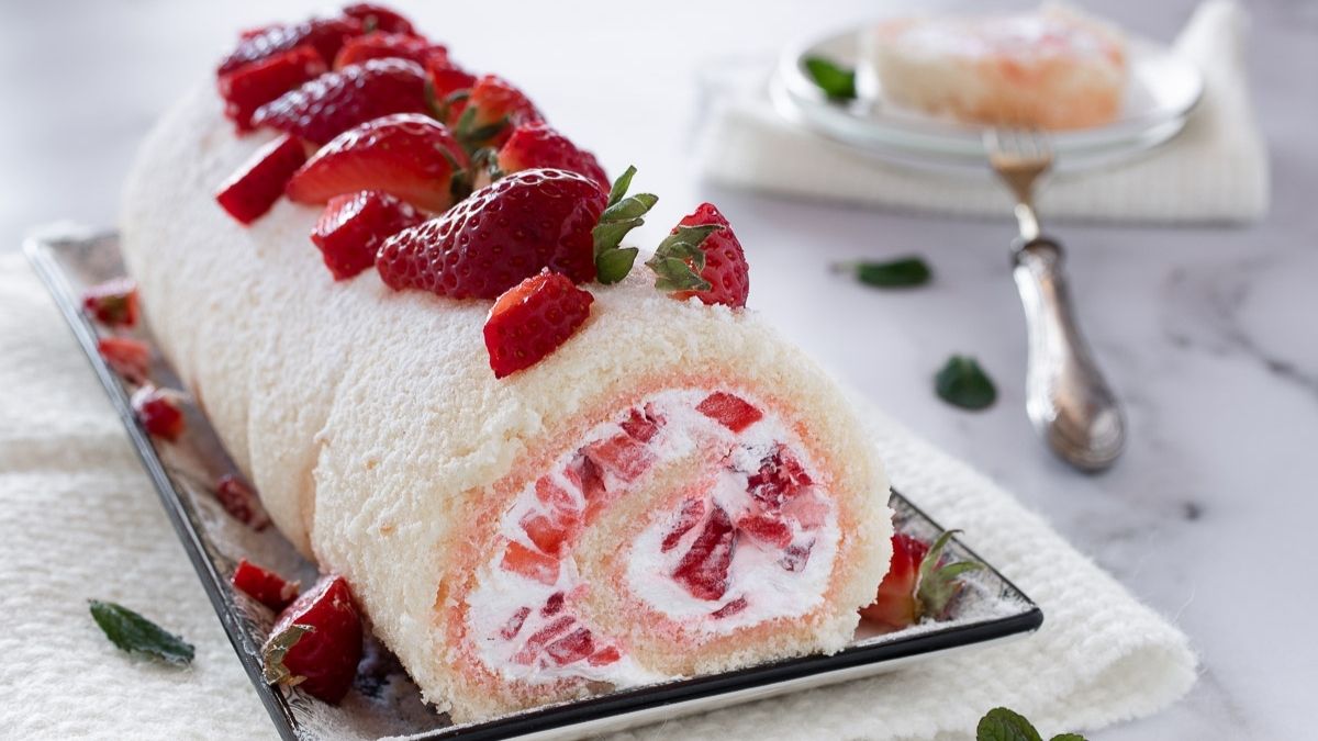 Gâteau roulé aux fraises de Cyril Lignac