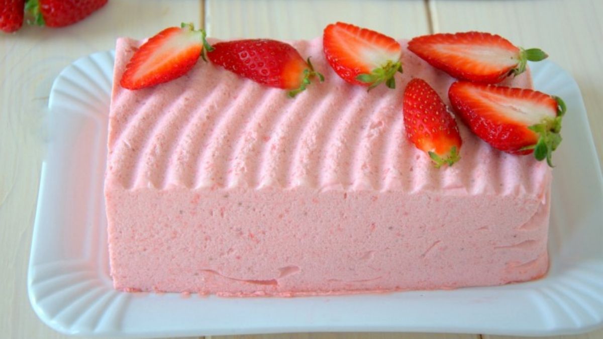 Gâteau mousse aux fraises
