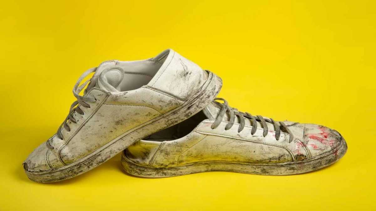 Ne jetez plus vos chaussures blanches usées : voici comment les remettre à neuf