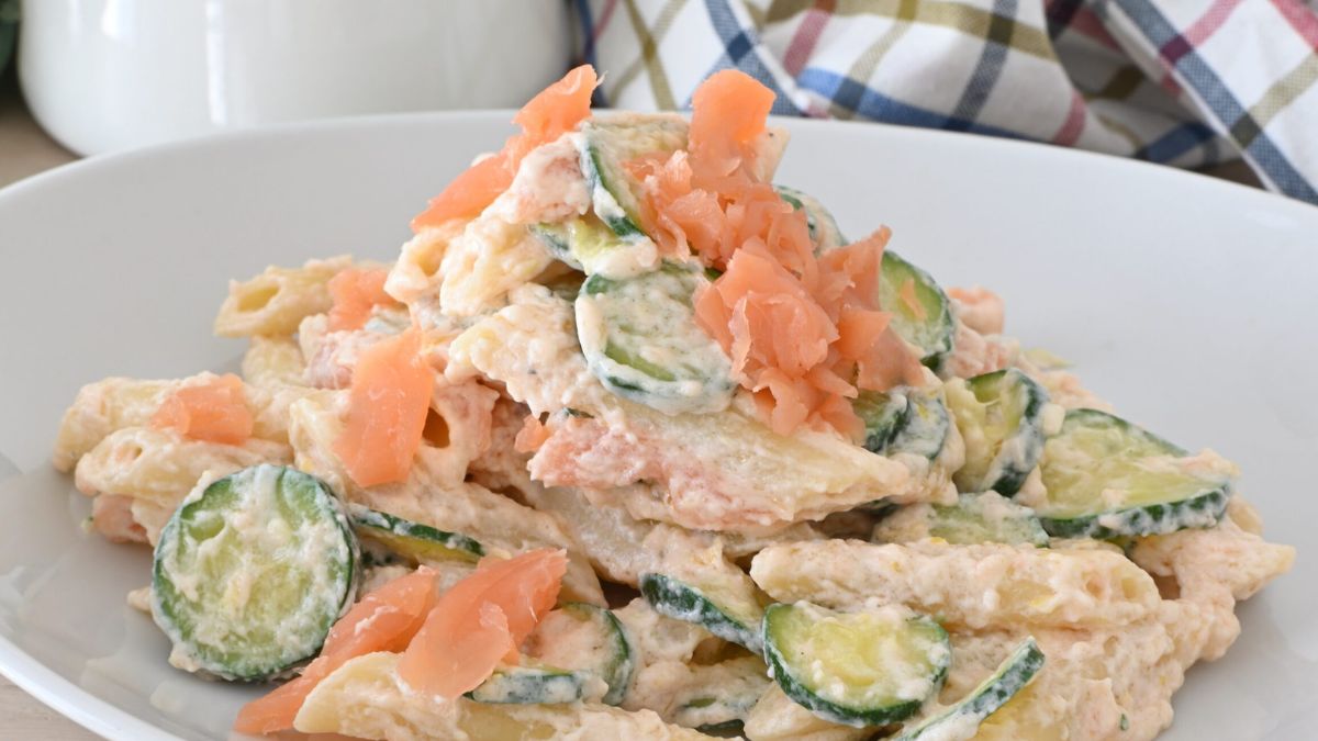 Pâtes au saumon et aux courgettes – recette facile aux courgettes
