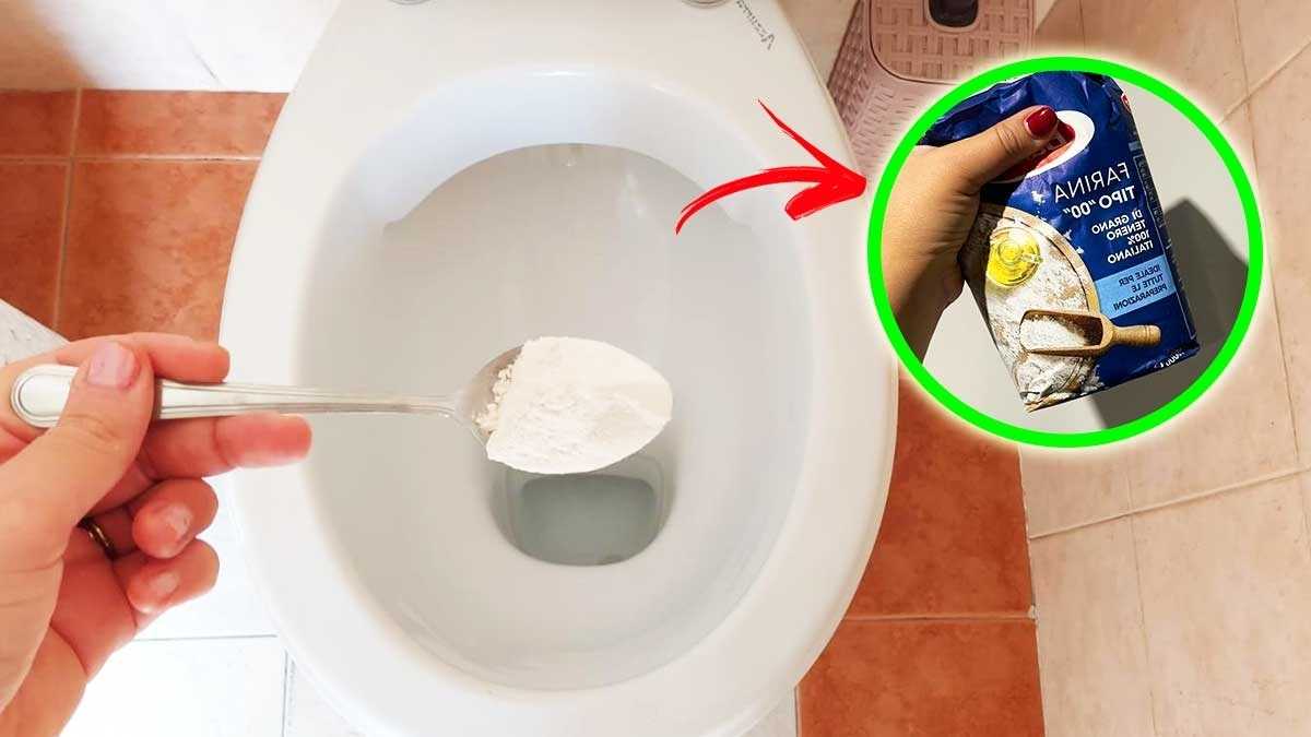 Comment retirer le calcaire de vos WC et les blanchir grâce à une cuillère de farine