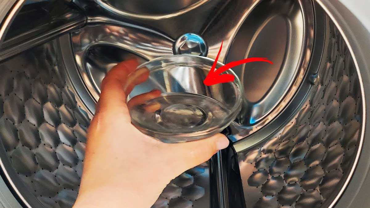 Comment nettoyer l’intérieur de votre machine à laver grâce à ces 4 + 1 astuces naturelles efficaces ?