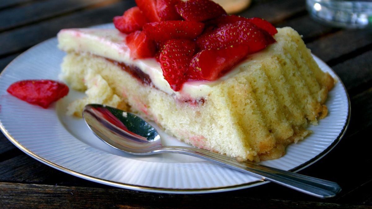 tarte génoise aux fraises